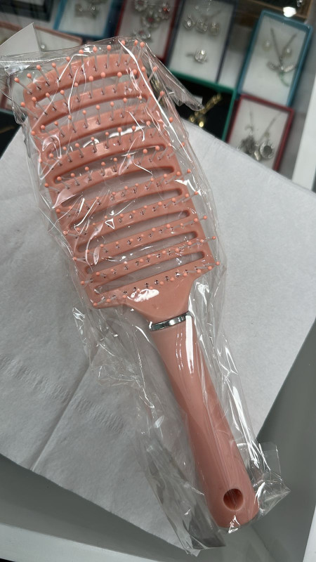 Hair brush