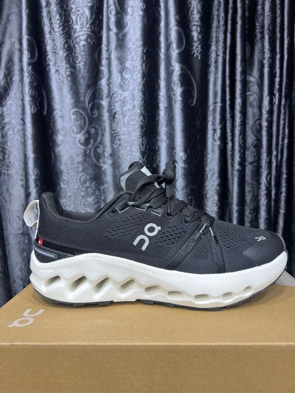 On Cloudsurfer Running Sneakers Black